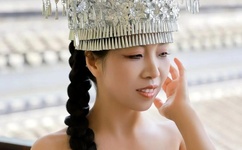 嫩草AV久久伊人妇女